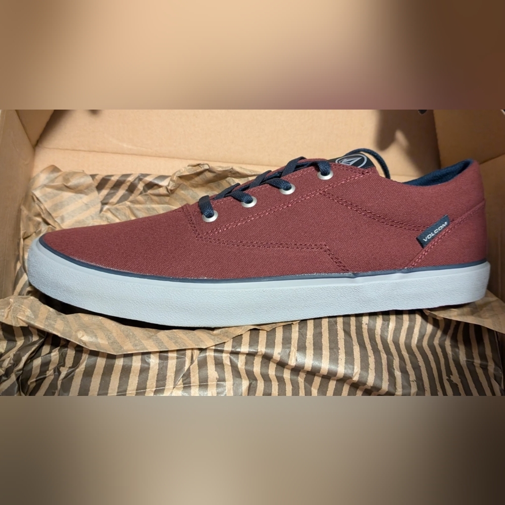 Volcom Draw Low Tops *NWT* - Picture 6 of 7